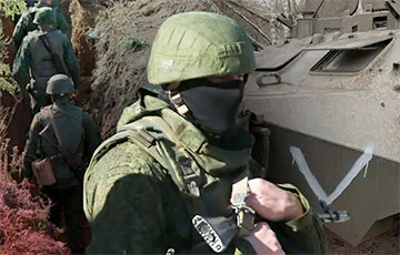 Russian Commander Kills Subordinates, Escapes From Positions In Donetsk Region
