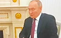 Daily Mail: Видео с Путиным подогрело слухи о его серьезной болезни