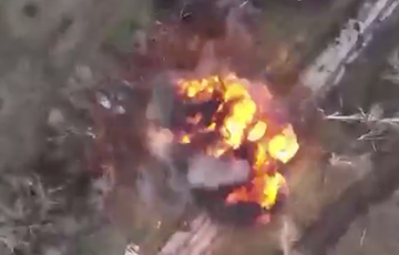 ВСУ с беспилотника взорвали хранилище противотанковых мин оккупантов