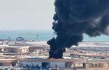 В Катаре вспыхнул масштабный пожар возле фан-зоны ЧМ-2022