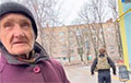 Бойцы ВСУ спасли бабушку под жестокими обстрелами россиян: мощное видео