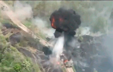 Взрыв БМП с российскими «мобиками» попал на видео одного из оккупантов