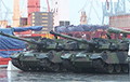 Видеофакт: В Польшу едут самые дорогие танки в мире