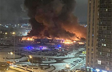 «Россияне начали бунтовать»: новая версия масштабного пожара в Москве