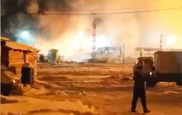 Powerful Explosion Happens At Oil, Gas Field In Irkutsk Region Of RF