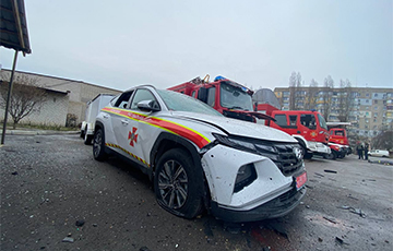 В первый день «перемирия» Россия ударила по пожарной части в Херсоне: есть погибшие и раненые