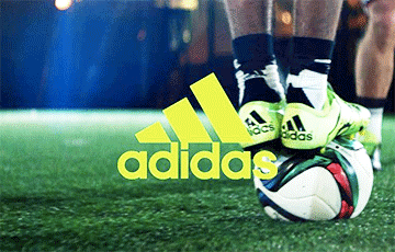 Adidas забараніў камандзе Расеі ў футболе гуляць у сваёй форме