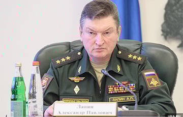 Неудивительно, что полетела шапка генерала Лапина