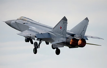 Почему у российского МиГ-31К над Молодечно взорвался двигатель?