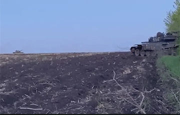 AFU Tank Crew Blew Up Russian Tank With Direct Fire
