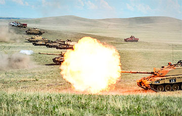 Украінскія танкісты прыбылі ў Вялікую Брытанію для навучання з танкамі Challenger 2