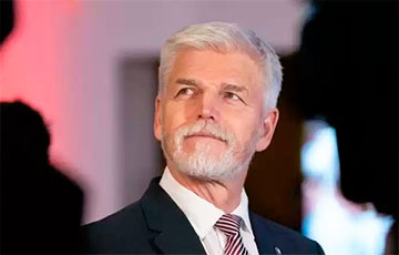 Зеленский пригласил нового президента Чехии в Украину