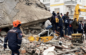 Число погибших в результате землетрясения в Турции и Сирии превысило 19 тысяч
