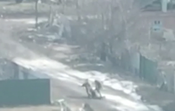 Пад Бахмутам УСУ з мінамётаў распляжылі штурмавыя групы РФ