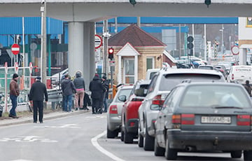 KGB Questioning Drivers At Border After Shooting In Hrodna