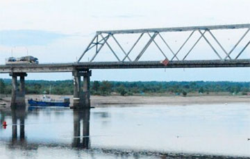 Military Searching Cars On Bridges Across Prypiats