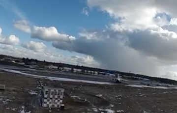 UAV Is landing On Russian A-50 AEW&C Aircraft In The New Video