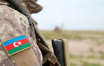 Армия Азербайджана открыла огонь на границе с Арменией