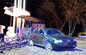 Пьяный водитель снес паровоз в Барановичах