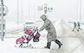Минск накрыл большой снегопад