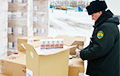 В Смоленской области нашли среди ягод крупную партию контрабандных сигарет из Беларуси