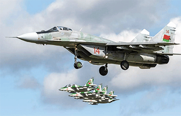 The Belarusian Army Decided To "practice" Air Strikes Against Ground Targets