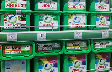 Сколько стоит один и тот же стиральный порошок в Беларуси и у соседей