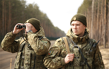 Three Men Attack Belarusian Border Guard