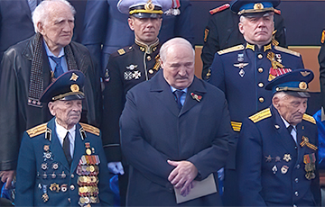 Лукашенко поедет в Москву на парад Победы 9 Мая