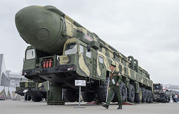 Лукашенко заявил о начале переброски российского ядерного оружия в Беларусь