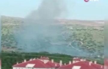 У Турцыі прагрымеў выбух на фабрыцы вытворчасці ракетаў