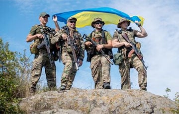 Ukrainian Army Cuts Corridor To Crimea