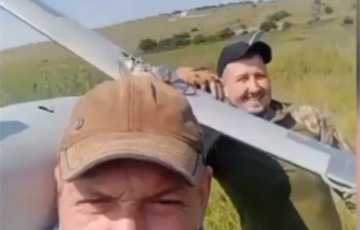 Ukrainian Soldiers Shot Down Russian Orlan UAV With Assault Rifles