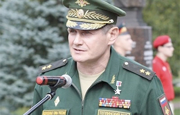 Russian Paratroopers Threaten With Riot And March On Kremlin