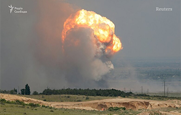 Massive Explosions Continue At Russian Military Base In Crimea