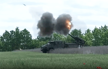 Видеофакт: Украинская «Богдана» бьет на 30 километров со снайперской точностью
