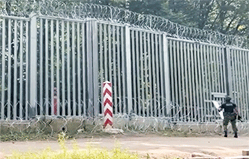 Border Escalation: Illegal Immigrants Use Pyrotechnics To Attack Polish Border Guards