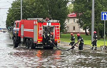 Могилев накрыло мощным ливнем