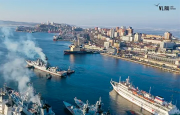 Powerful Explosions Rocked Vladivostok Naval Base