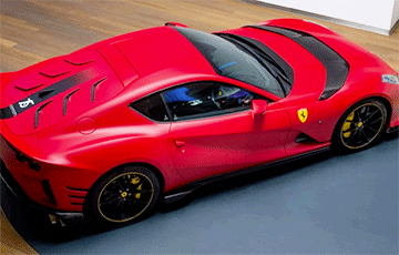 Двое литовцев везли клонированный Ferrari для загадочного белоруса в Германию