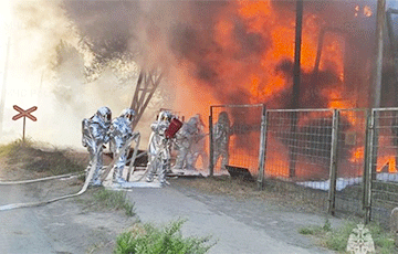 Fire Breaks Out At Steel Plant In Volgograd In Russia