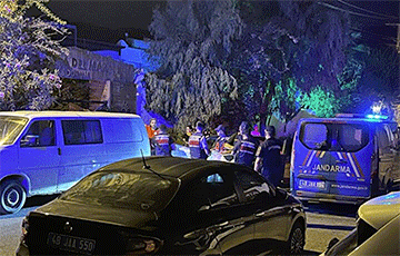 На папулярным у беларусаў турэцкім курорце адбылася перастрэлка ў гатэлі