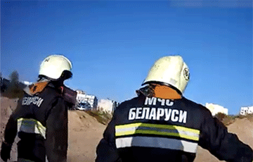 В Слониме ребенка засыпало песком на стройке