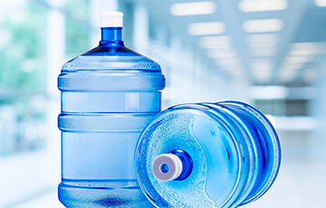 Налоговая заинтересовалась компаниями, которые продают бутилированную воду без чека