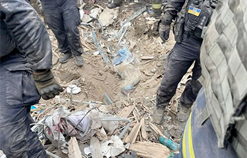Kharkiv Boy Killed By Russia Was Taken From Under Rubble, Wrapped In Blanket