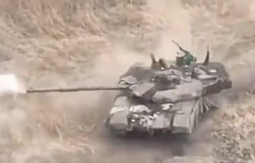 Russian Propagandists Presented Burning T-90 Tank As Israeli Merkava