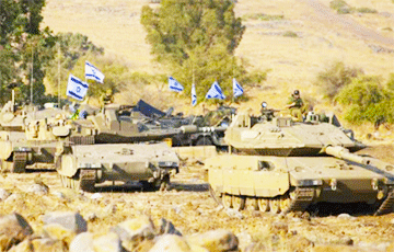 Israeli Army Infantry, Armoured Units Enter Gaza Strip Central Part