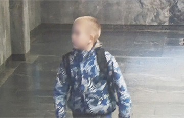 «Ночь провел на скамейке возле магазина»