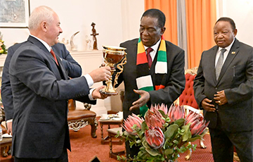 Sheiman Meets With President Of Zimbabwe