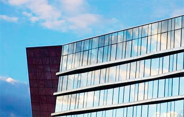 В Минске продаются огромные торговые центры